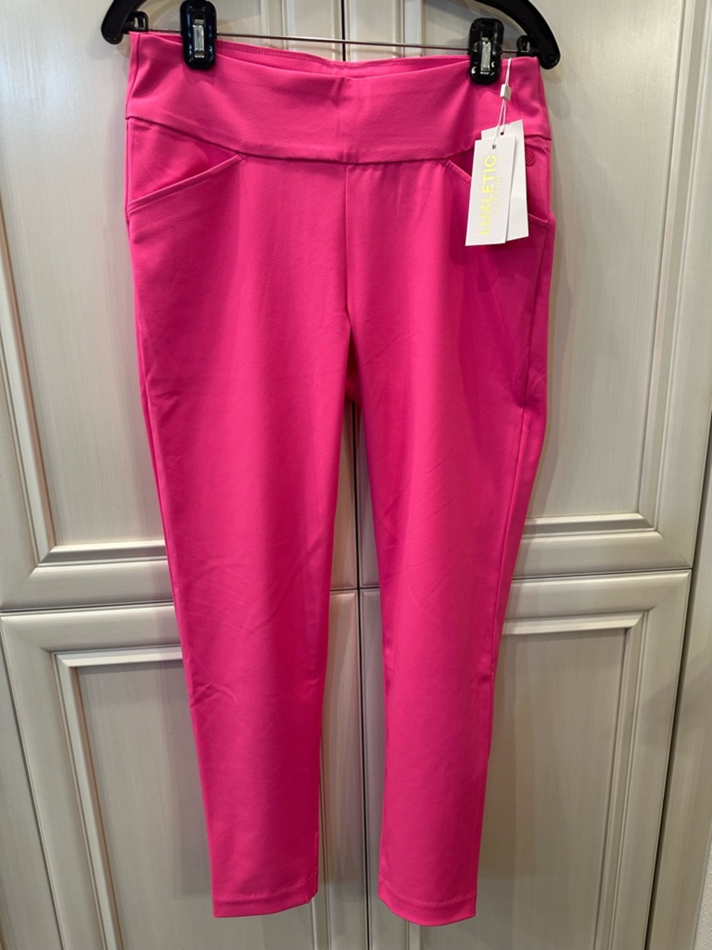 NWT Lilly Pulitzer UPF 50+ Luxletic 28" Corso Pan